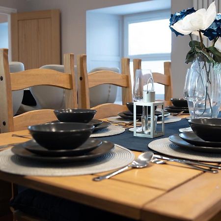 Middleton Inn - Private House With Large Patio And Hot TubNorth Middleton Township エクステリア 写真